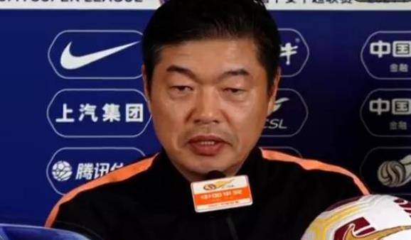 广州联主帅更替，助教黄子豪接任代理主教练