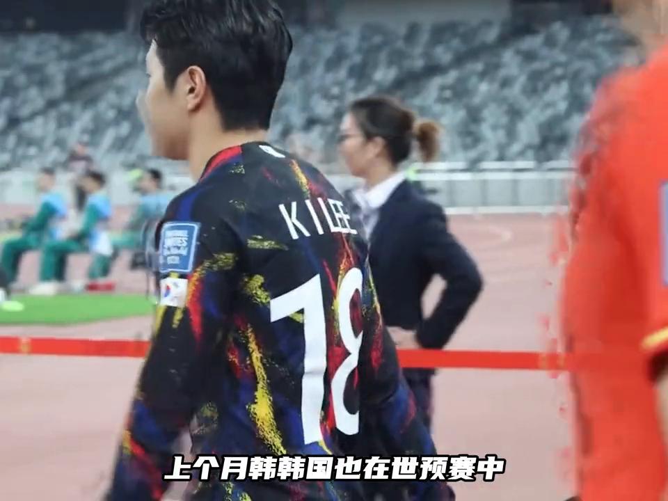 躺一冠背后的故事，李刚仁在替补席上的荣耀与期待