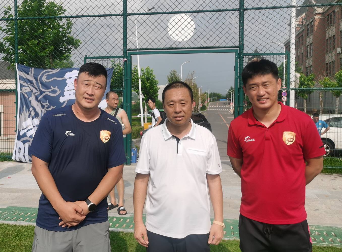 球员科特尼克等人与大连鲲城合同终止宣布友好分手